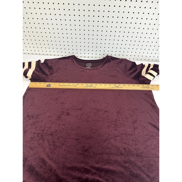 Maurices 24/7 sz 2 Velvet T-Shirt Top Women's Burgundy Cream Stripe Short Sleeve - Picture 7 of 8
